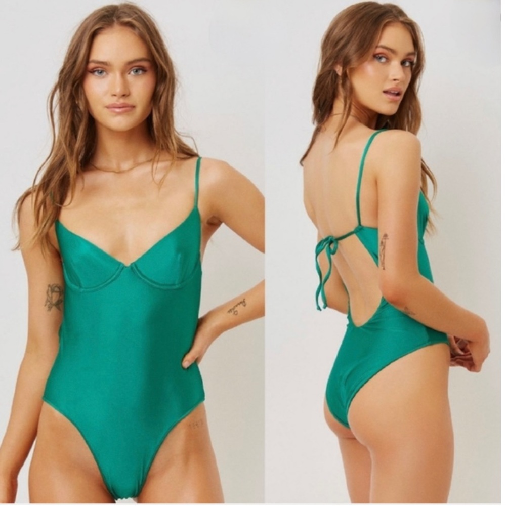 Frankies Bikinis Marie Shine one piece green S NWT.